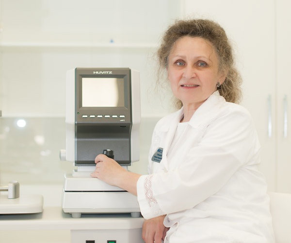 Врач-офтальмолог клиники Врач-офтальмолог клиники